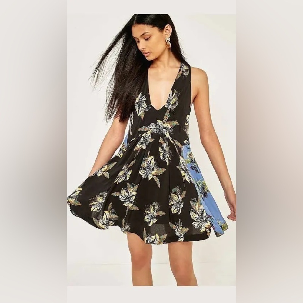 Free People Thought I Was Dreaming Mini Dress (D8)